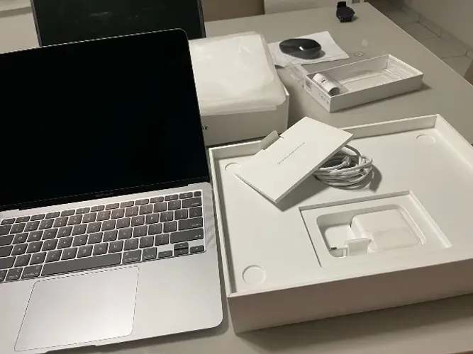 MACBOOK Pouco Usado