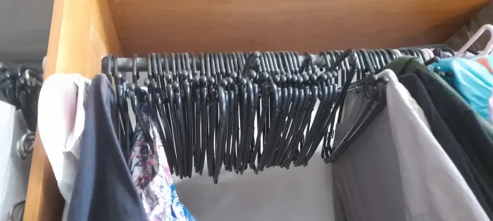 Cabides bem firmes e novas 