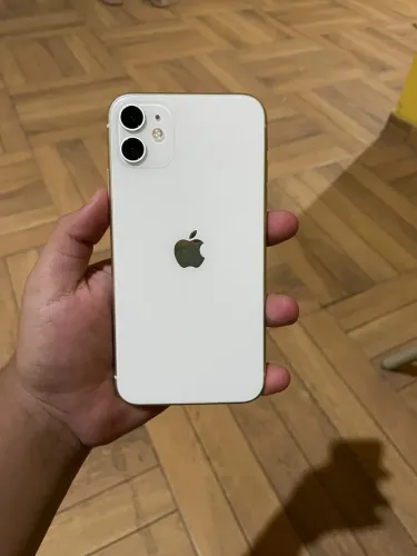 IPHONE 11 USADO BATERIA 70%