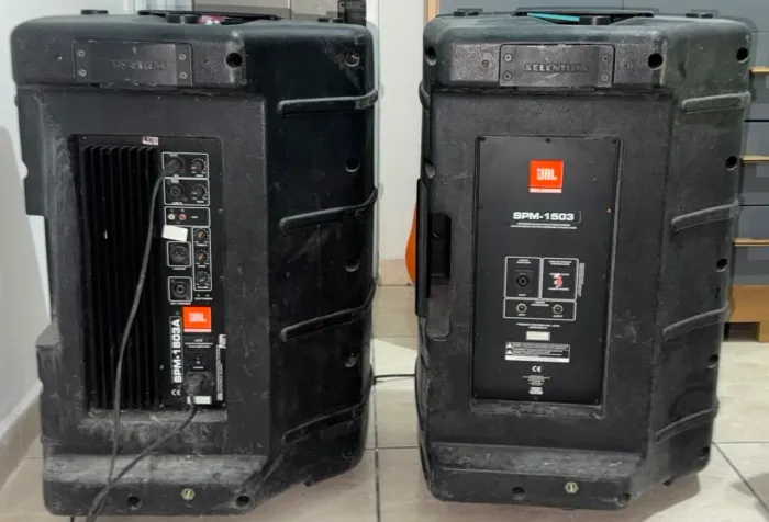 Par de caixas ativa 15 JBL&SELENIUM SPM1503A e passiva SPM1503P (usadas)