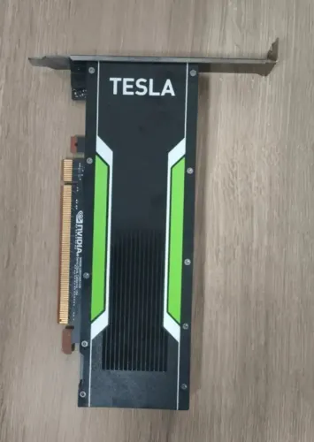 NVIDIA TESLA P4 8 GB - IA/LLM