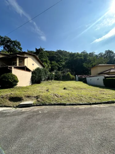 TERRENO CONDOMINIO ALTO PADRÃO 
