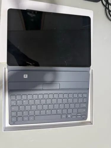 Samsung Galaxy Tab S11 12GB RAM | 256GB | Capa Teclado + S Pen | Completo