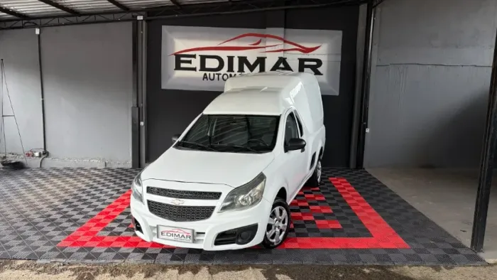 Chevrolet Montana LS Combo 1.4 8V Econoflex 2P 2013