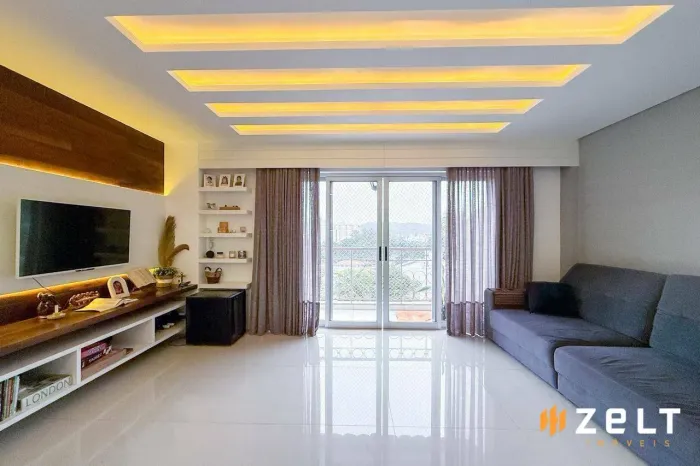 Apartamento com 2 dormitórios à venda, 109 m² por R$ 690.000,00 - Garcia - Blumenau/SC