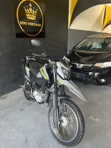 HONDA BROS 2025