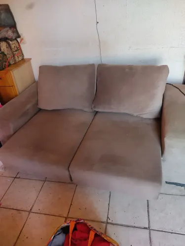 Sofá retrátil dois lugares