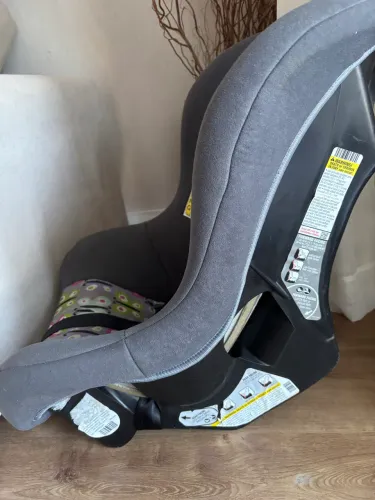 Cadeirinha infantil carro
