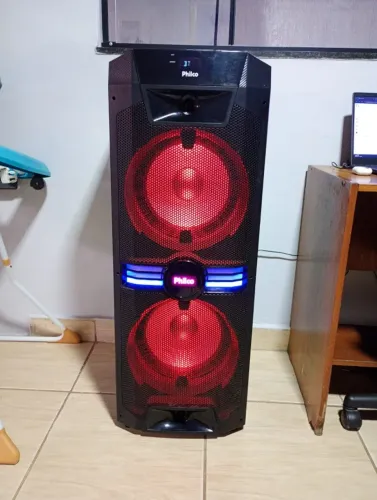 Caixa Philco - 1700W/Rms. Muito potente e bem Grande - ótimo estado.