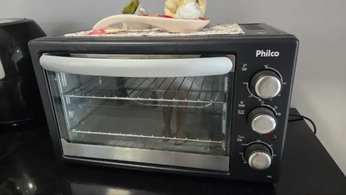 Forno elétrico da marca Philco