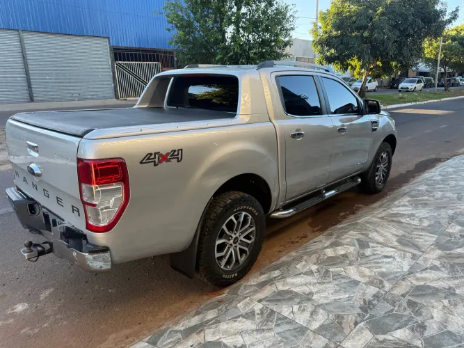 Ford Ranger Limited 3.2 20V 4X4 CD Aut. Dies. 2017