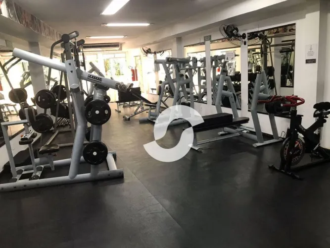 LOJA COMERCIAL 700 M² alugado à academia HALTERNATIVA