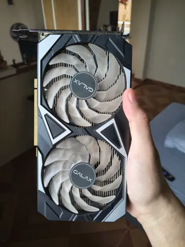 RTX 3050 8GB - Em perfeito estado com caixa original