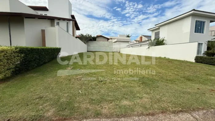 Terreno Condomínio em São Carlos
