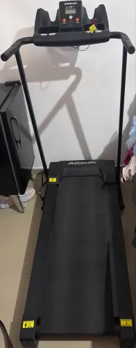 Esteira athletic training 12km/h até 120kg praticamente nova! Pouco usada