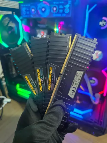 2x16gb 3600mhz Corsair Vengeance