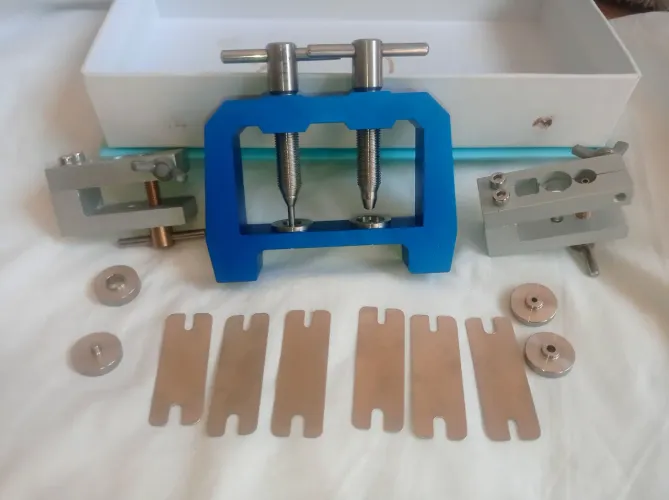 Vendo equipamento completo p conserto e troca de peças de canetas odontológica