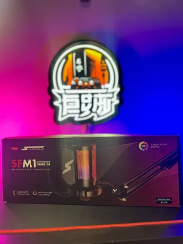 Microfone Gamer Fifine SuperFrame Edition SFM1 RGB USB Com Braço Articulado