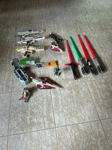diversoso brinquedos star wars