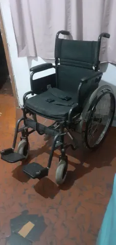 Cadeira de rodas Dellamed