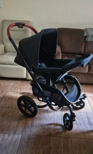 Carrinho de Bebê Quinny Twist VNC 0 à 15kg