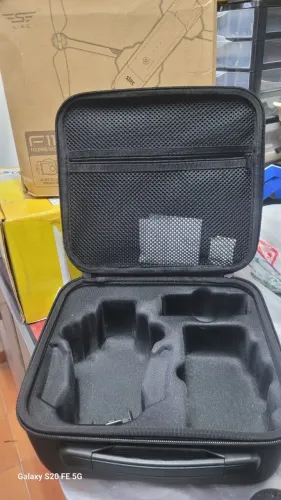 Mala bousa drone F11s