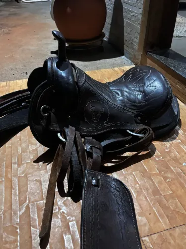 sela americana de cavalgada