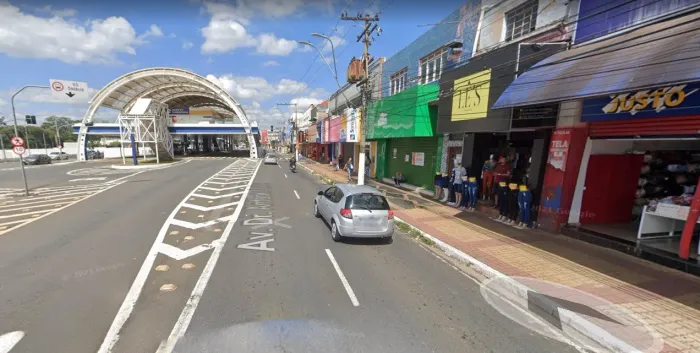 LOJA COMERCIAL PARA LOCAÇÃO EM FRENTE AO TERMINAL DE AMERICANA