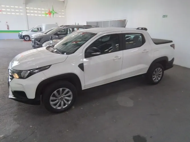 Fiat Strada Freedom 1.3 Flex 8V CD 2026