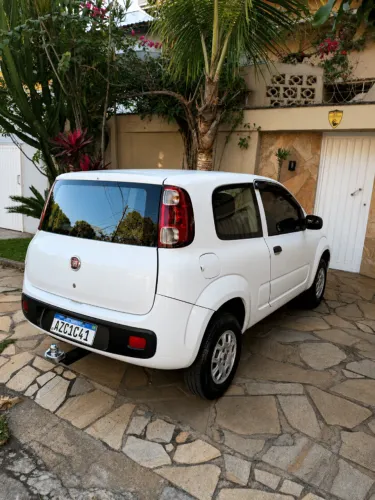 Fiat Uno Vivace 1.0 EVO Fire Flex 8V 3P 2015