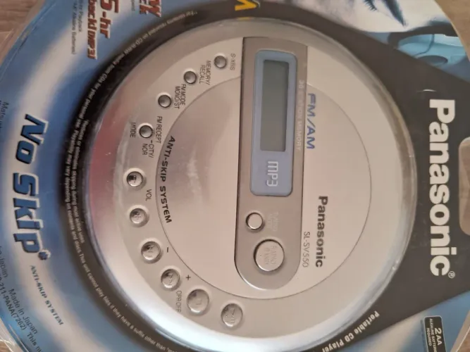 Reprodutor de CD Portátil Panasonic SL-SV550 LACRADO DE FÁBRICA.