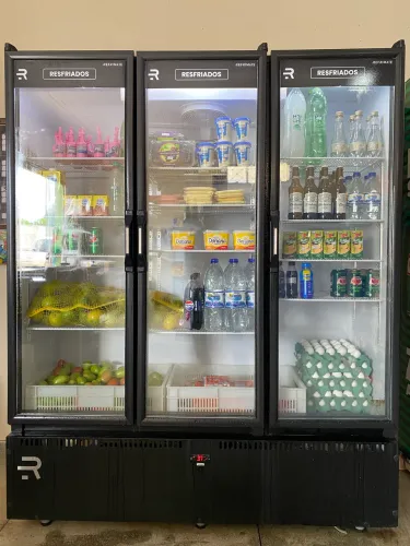 Vendo expositor de frios 4 meses de uso!