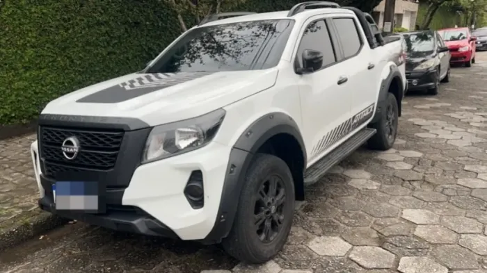 Nissan Frontier Attac.cd 4X4 2.3 Bi-TB Die. AUT 2025