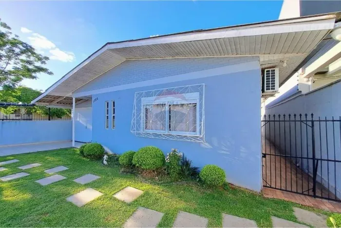 Casa à venda, 3 dormitórios, sendo 1 suíte, Bairro Rodrigues, Passo Fundo/RS