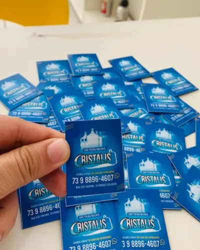 Imãs personalizados todo imantado atrás !