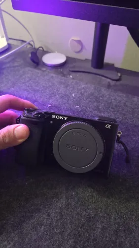 Camera sony a6000 + 56mm
