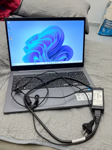 Notebook Samsung Book - Conservado