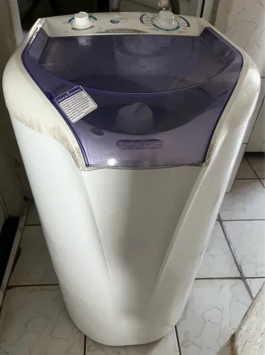 Máquina de lavar roupa Eletrolux 7kg