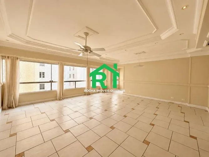 Apartamento beira mar com 4 quartos (2 suítes), 1 vaga à venda em Pitangueiras, Guarujá.