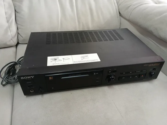 MD Sony MDS-302 com defeito