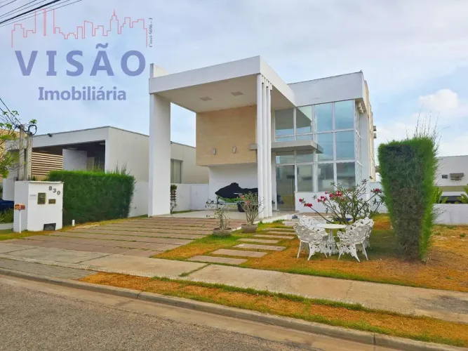 VENDE-SE CASA DUPLEX SEMI MOBILIADA NO CONDOMÍNIO ALPHAVILLE