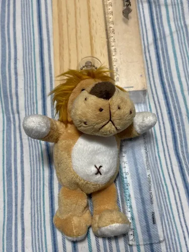 Mini Leão de pelúcia
