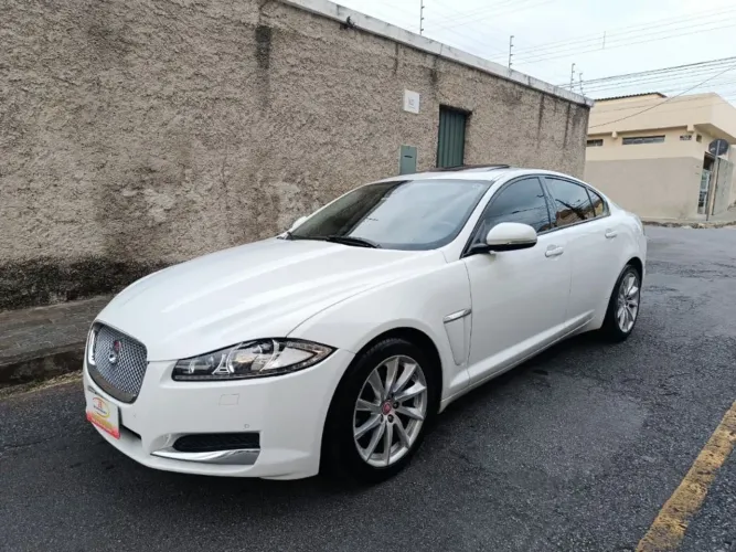 Jaguar XF 2.0 Gtdi Sport Luxury 240cv Aut. 2015