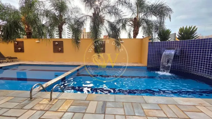 APARTAMENTO COM 3 DORMITÓRIOS À VENDA NO EDIFÍCIO DÉCIO MELLO R$ 600.000,00