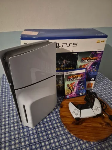 Ps5 Slim Físico ssd1T - Avalio trocas em outros games