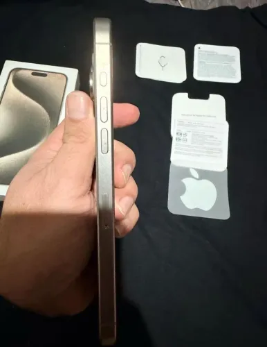 iPhone 15 Pro Max de 256gb bateria 85%