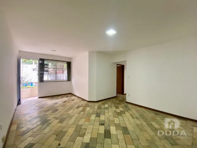 Apartamento de 3 quartos para locação na Trindade