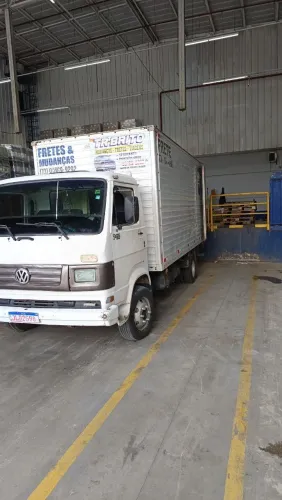 Vendo caminhão