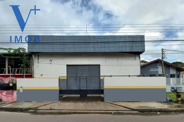 Galpão comercial, 600m² Bairro Petrópolis, Manaus AM.