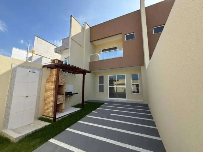 Casa para Venda em Maracanaú / CE no bairro Luzardo Viana